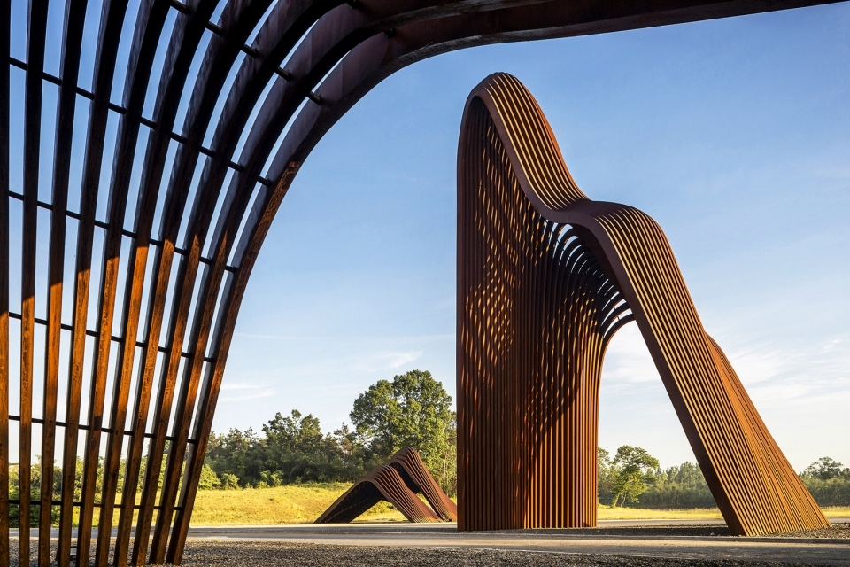 Modern Painted Metal Moutian Sculpture For Public