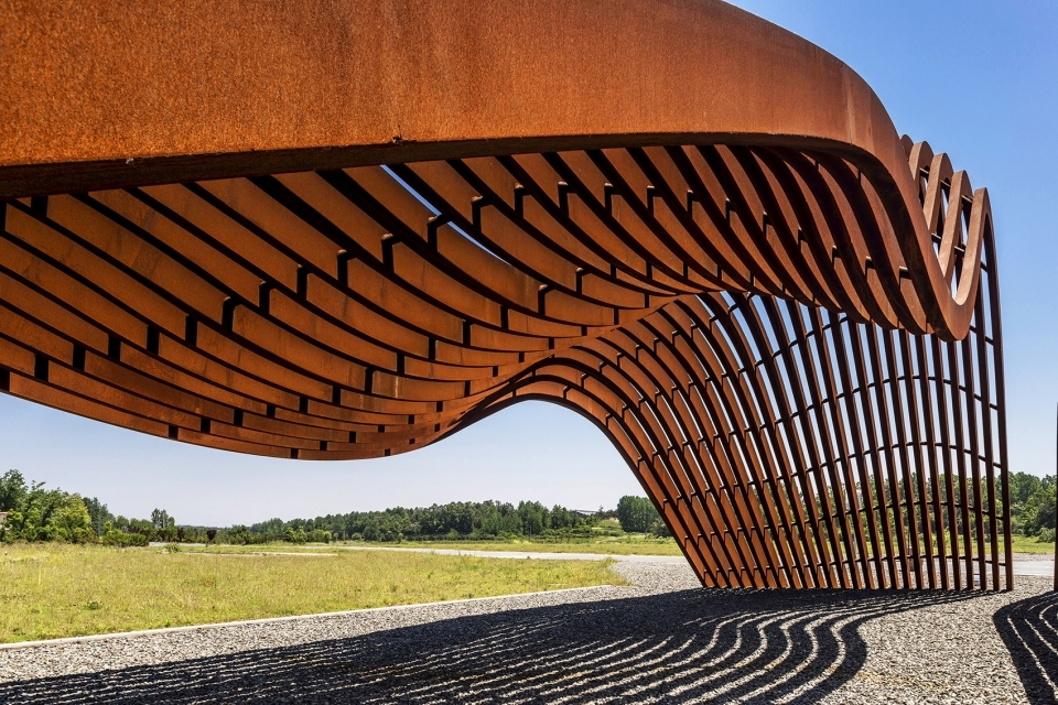 Modern Painted Metal Moutian Sculpture For Public