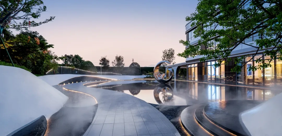 Outdoor Stainless Steel Water Feature Bright Moon Sculpture