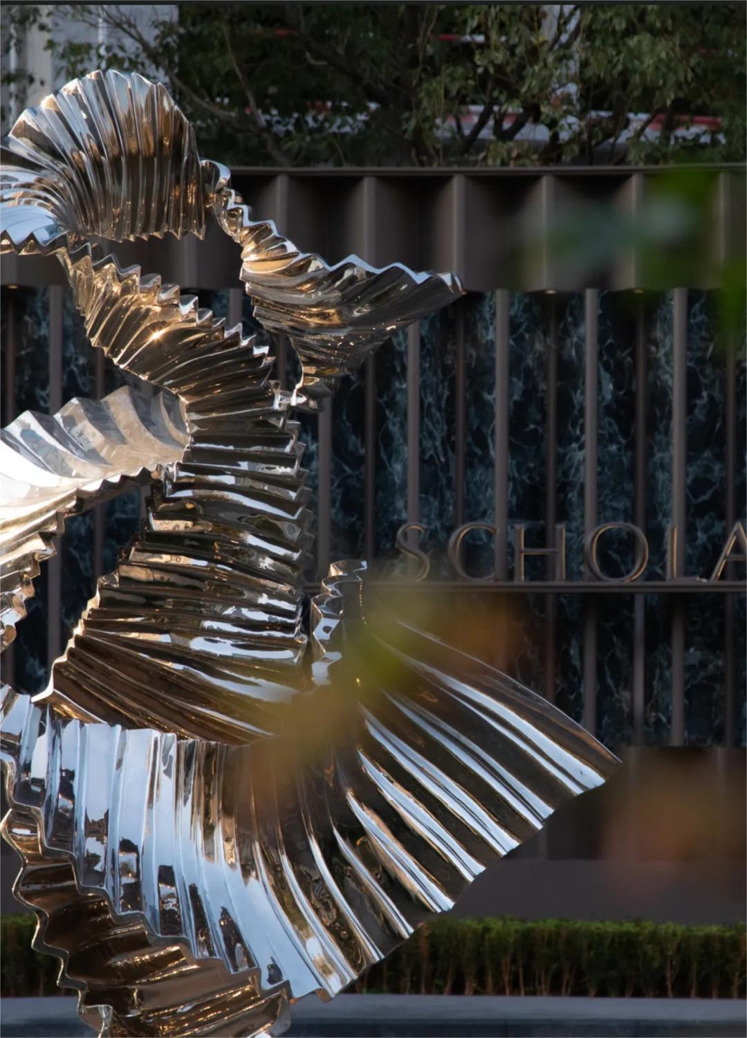 Elegance Garden Decorative Stainless Steel Sculpture