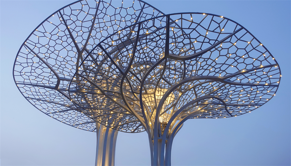 Outdoor Decorative Abstract Metal Tree Sculpture