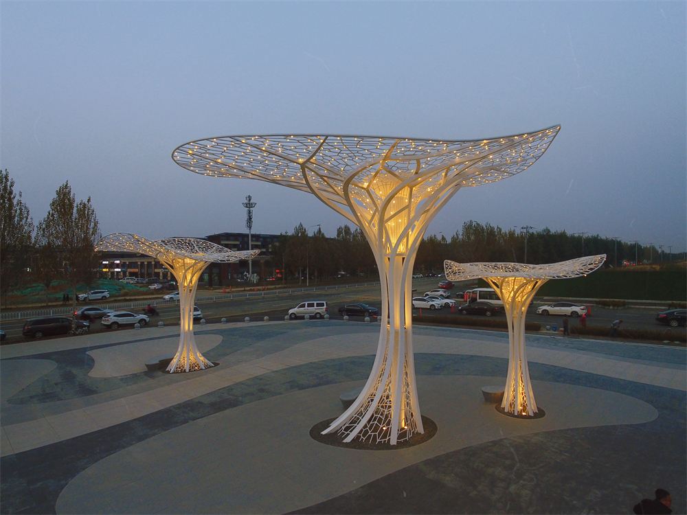 Outdoor Decorative Abstract Metal Tree Sculpture