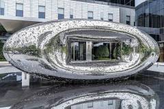 Modern Oval Perforated Stainless Steel Sculpture For Hotel