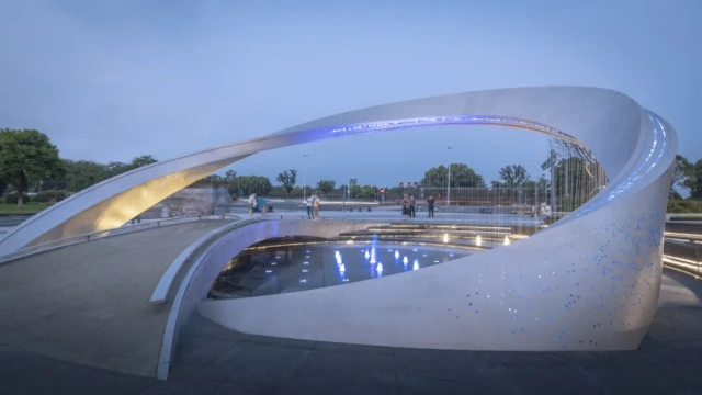 Creative Magic Ring Public Art Sculpture for Immersive Community