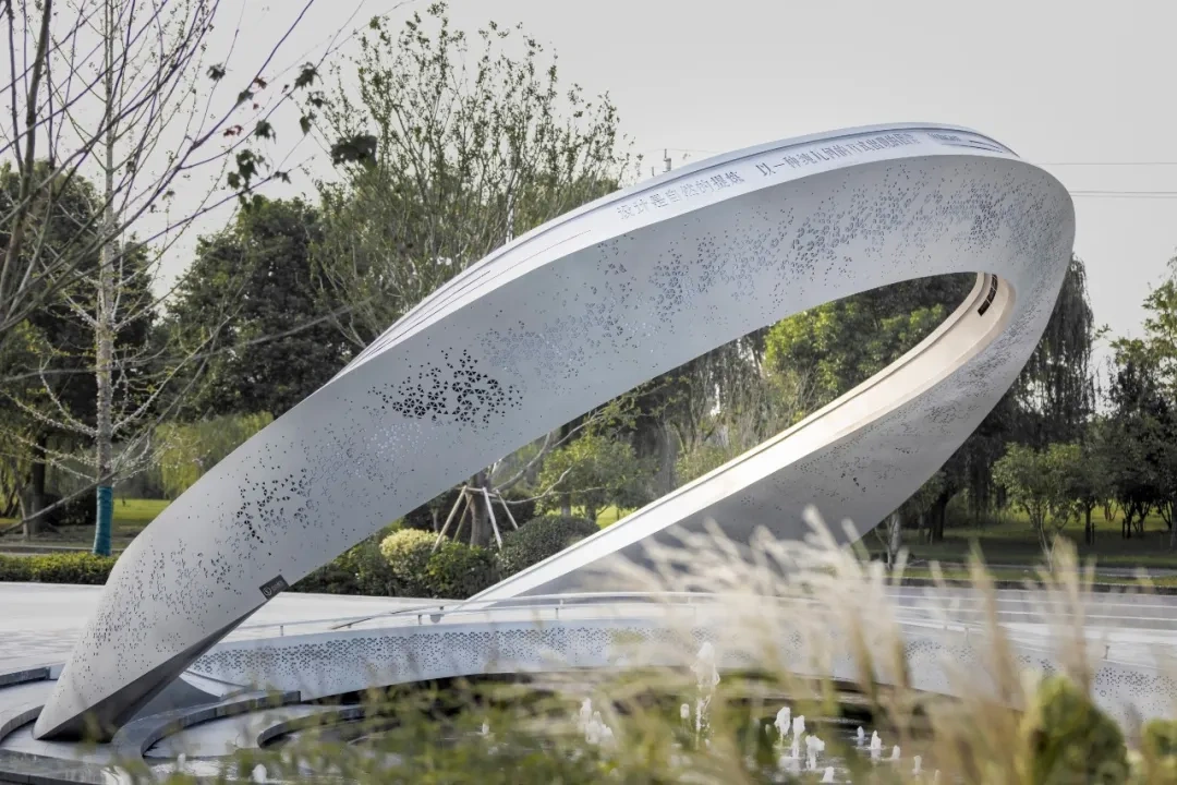 Creative Magic Ring Public Art Sculpture for Immersive Community