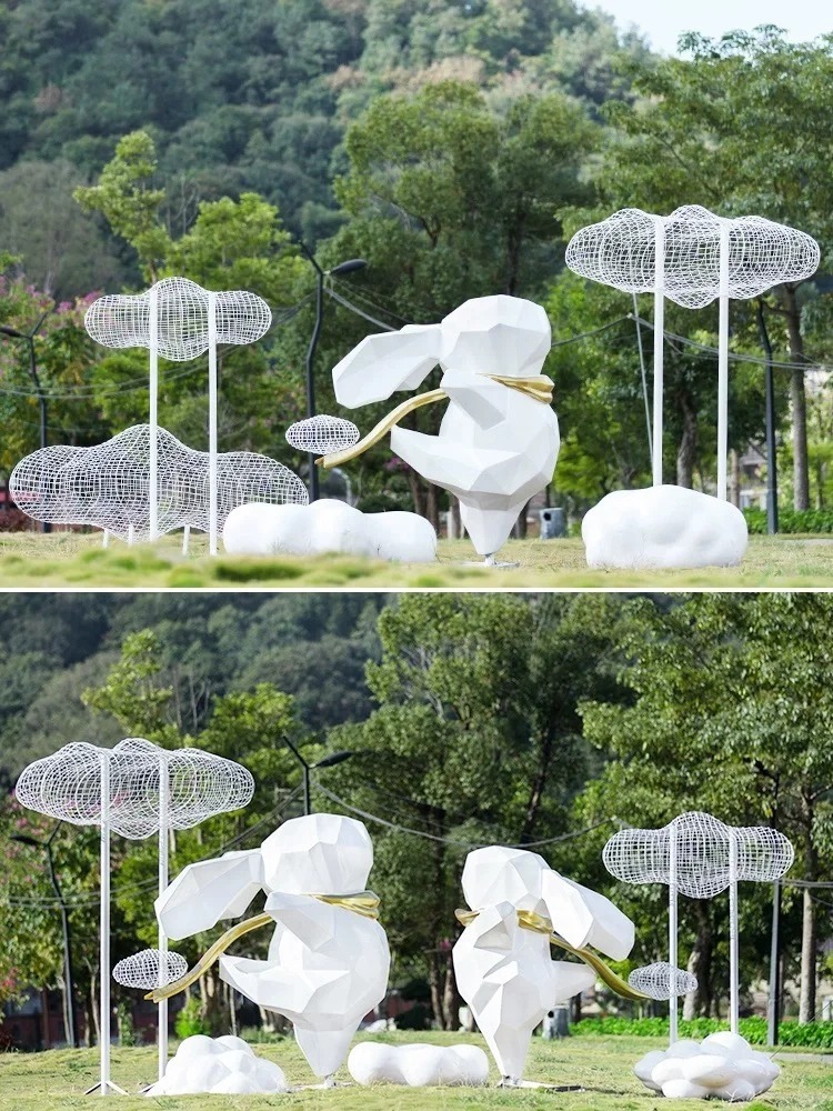 Modern Metal Rabbit Art Sculpture For Outdoor Decor