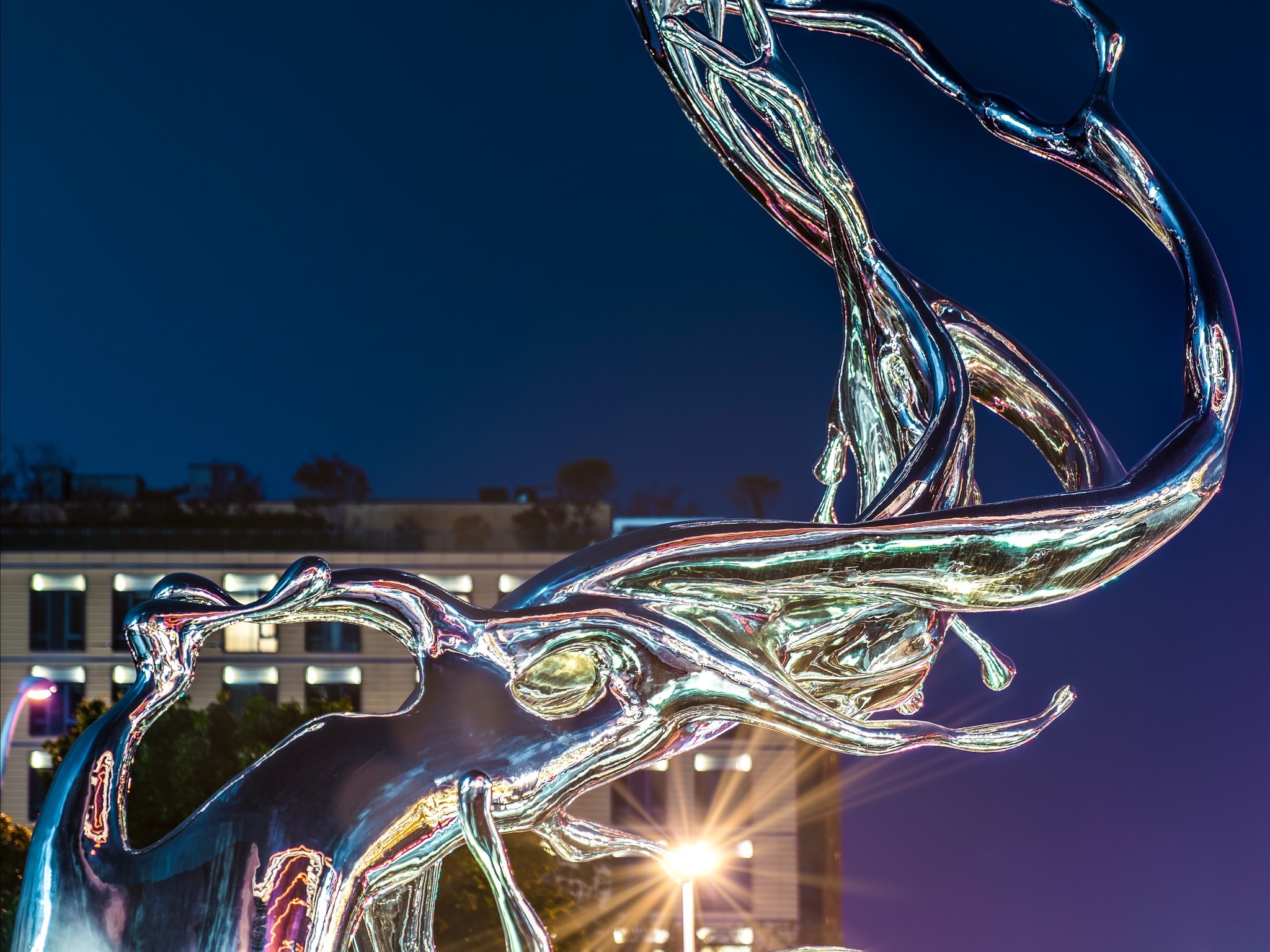 Abstract Mirror Polished Stainless Steel Wave Art Sculpture