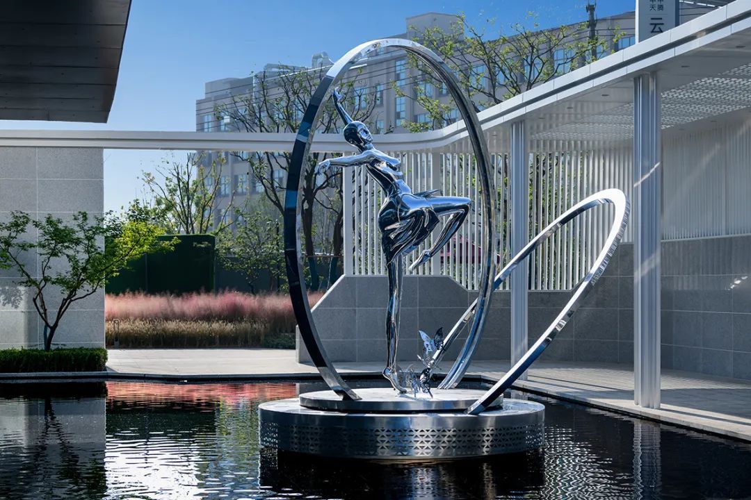 Polished Stainless Steel Woman Statue Modern Dancer Sculpture
