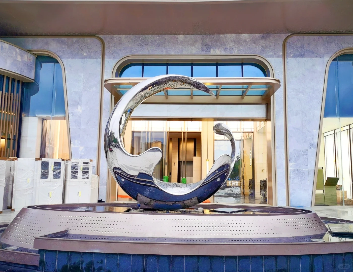 Outdoor Stainless Steel Water Feature Bright Moon Sculpture