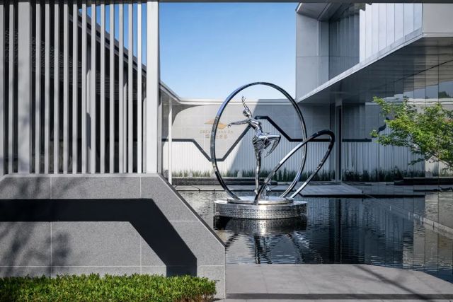 Polished Stainless Steel Woman Statue Modern Dancer Sculpture