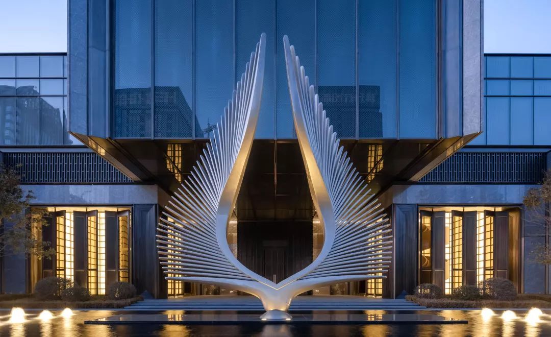Modern Abstract Stainless Steel Large Angel Wings Sculpture For Outdoor