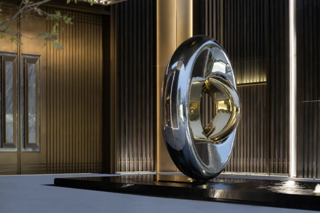 Outdoor Stainless Steel Mirror Polished Art Design Sculpture