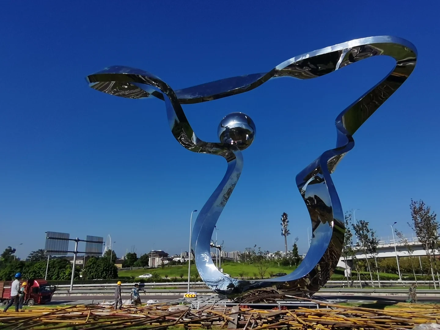Modern Garden Abstract Stainless Steel Ribbon Sculpture