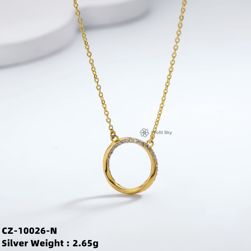Confidence and Beauty: Your 925 Silver Necklace