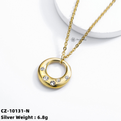 Square Brilliance: Sterling Silver Necklace with Zirconia Sparkle