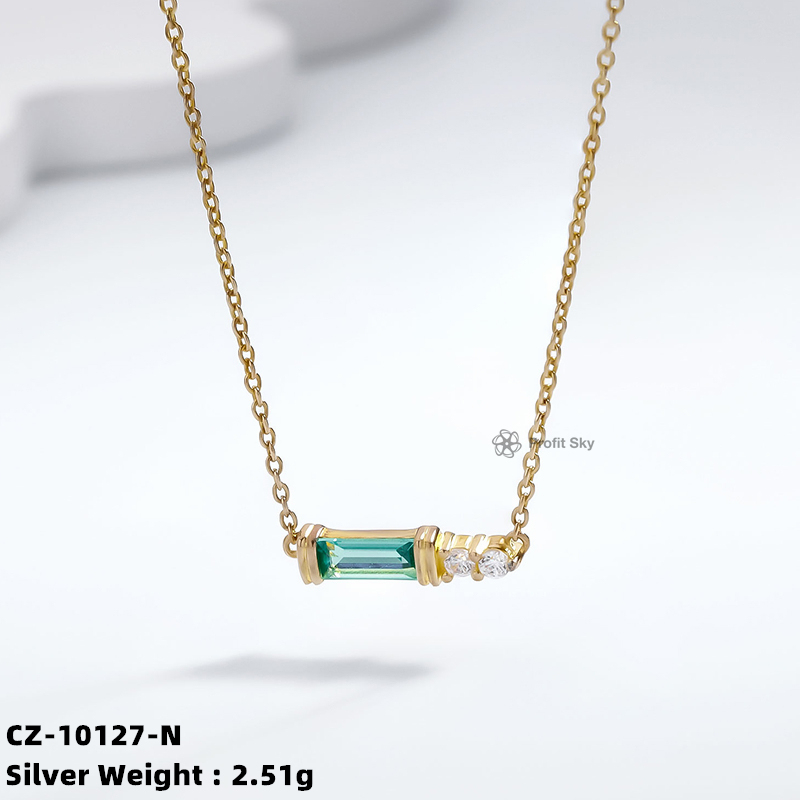 Square Brilliance: Sterling Silver Necklace with Zirconia Sparkle