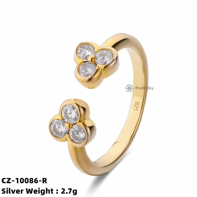 Glamorous Zirconia Statement Ring - Sterling Silver