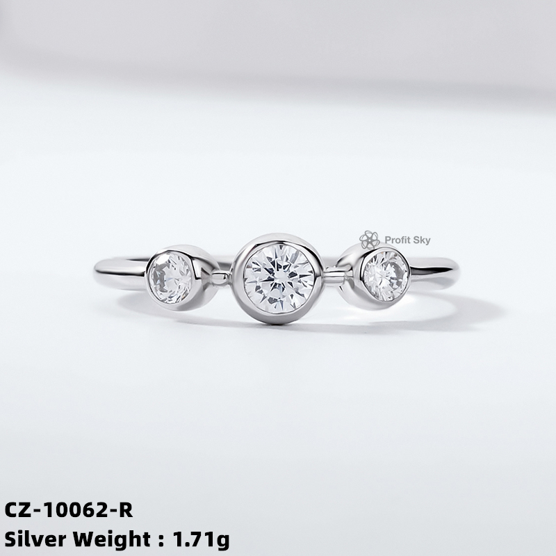 Zirconia Halo Ring - Sterling Silver Beauty