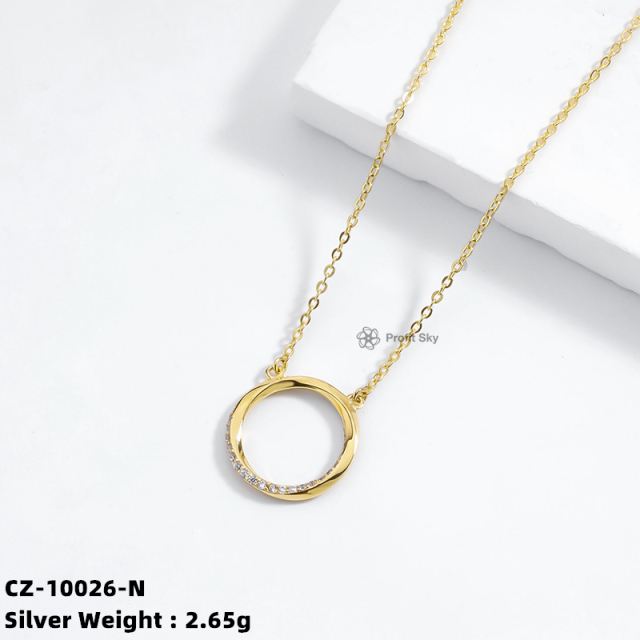 Silver Dreams: The Magic of 925 Silver Necklaces