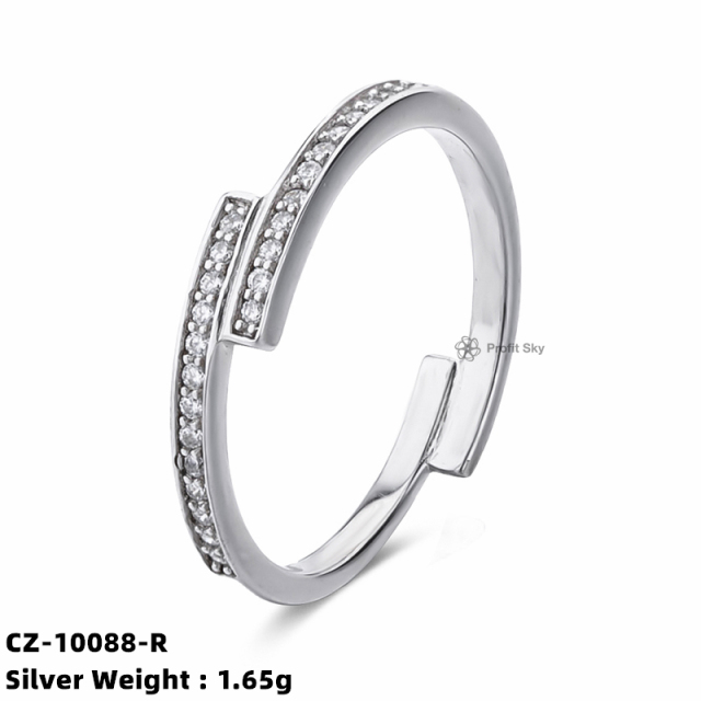Zirconia Twist Band Ring - Sterling Silver