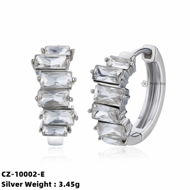 Timeless Silver Studs Earrings