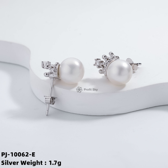 Bridal Elegance: Sterling Silver and Pearl Earrings