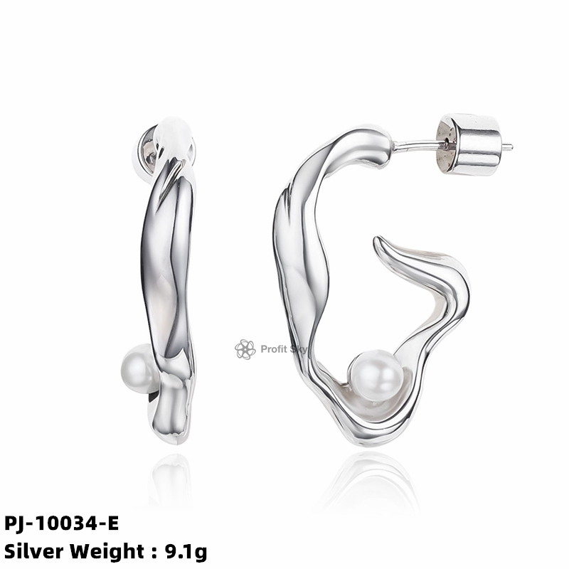 Boho Chic Delight: Silver Hoop Earrings with Cultured Pearl Drops
