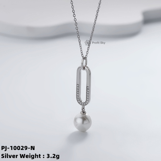 Pearl Perfection: Handcrafted Sterling Silver Necklace