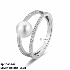 Elegance in Silver: Sterling Silver Pearl Ring with Lustrous Pearl