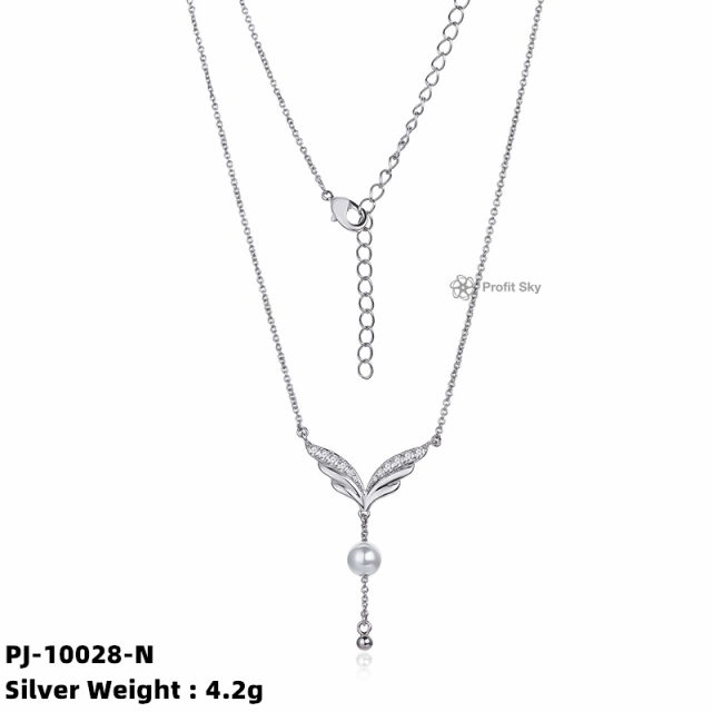 Pearl Perfection: Handcrafted Sterling Silver Necklace