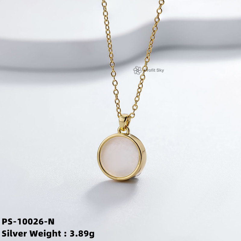 Contemporary Elegance: Modern Silver Bar Necklace