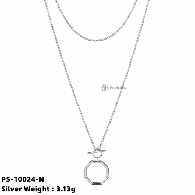 Contemporary Elegance: Modern Silver Bar Necklace