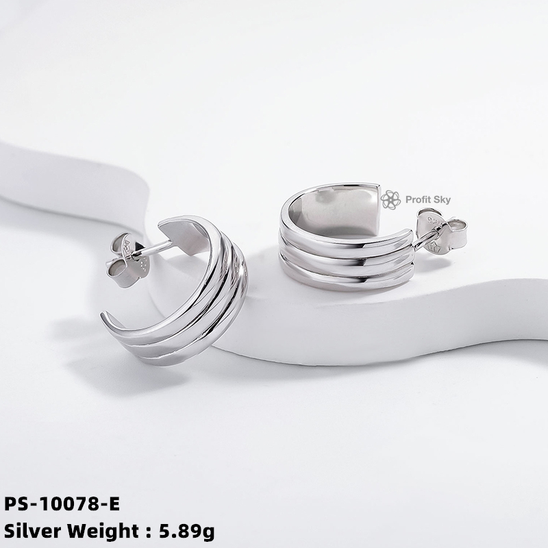 Minimalist Beauty: Handcrafted Silver Hoop Earrings