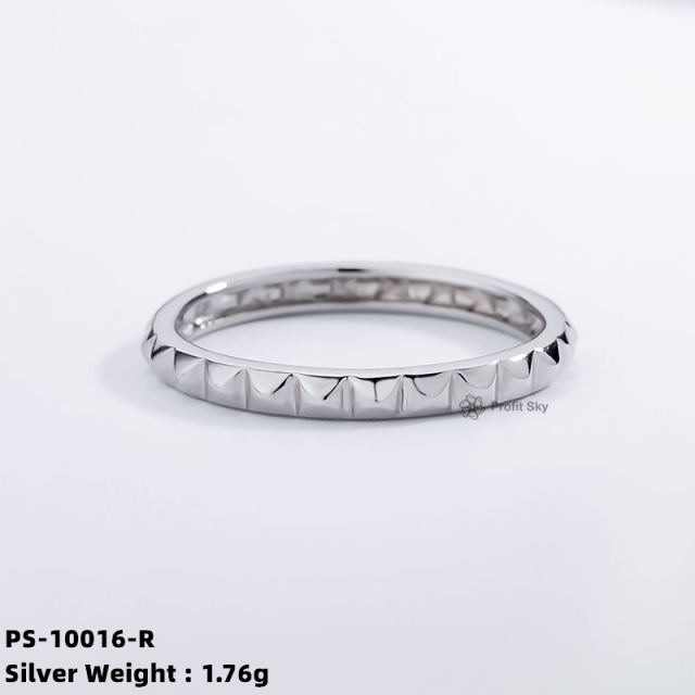 Timeless Classic: Sterling Silver Infinity Ring