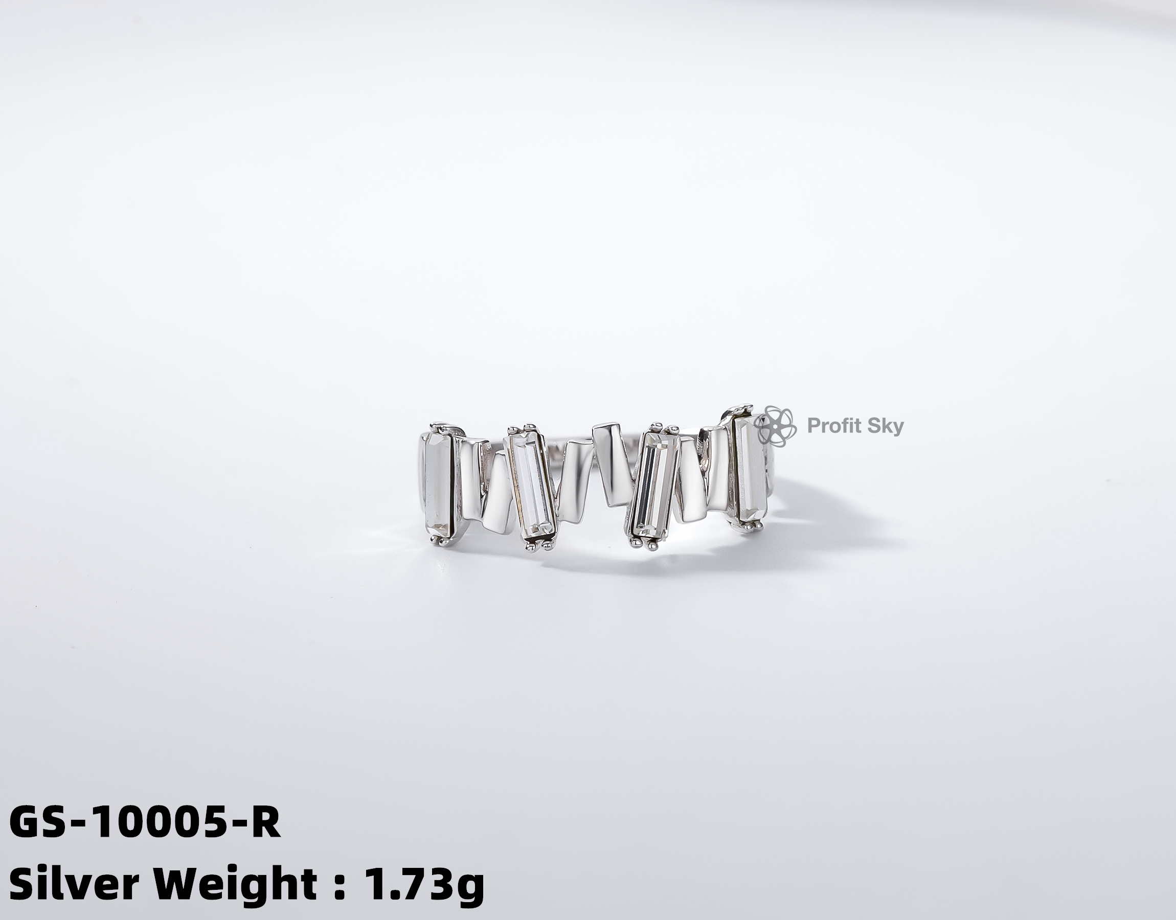 Elegant Sterling Silver Amethyst Ring