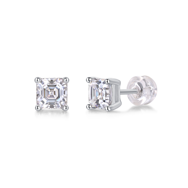Timeless Elegance: Moissanite Diamond Stud Earrings