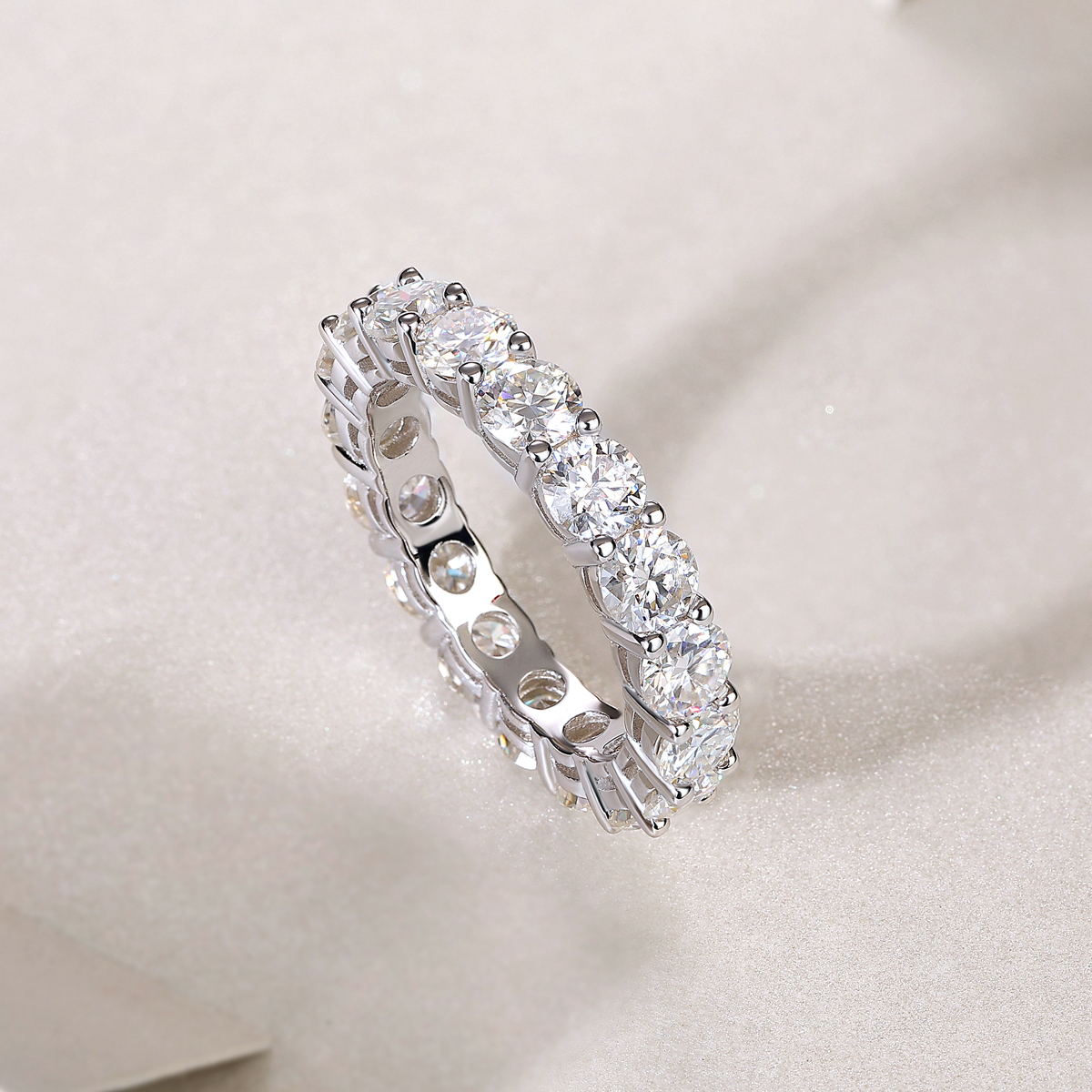 Classic Round Cut Moissanite Silver Ring