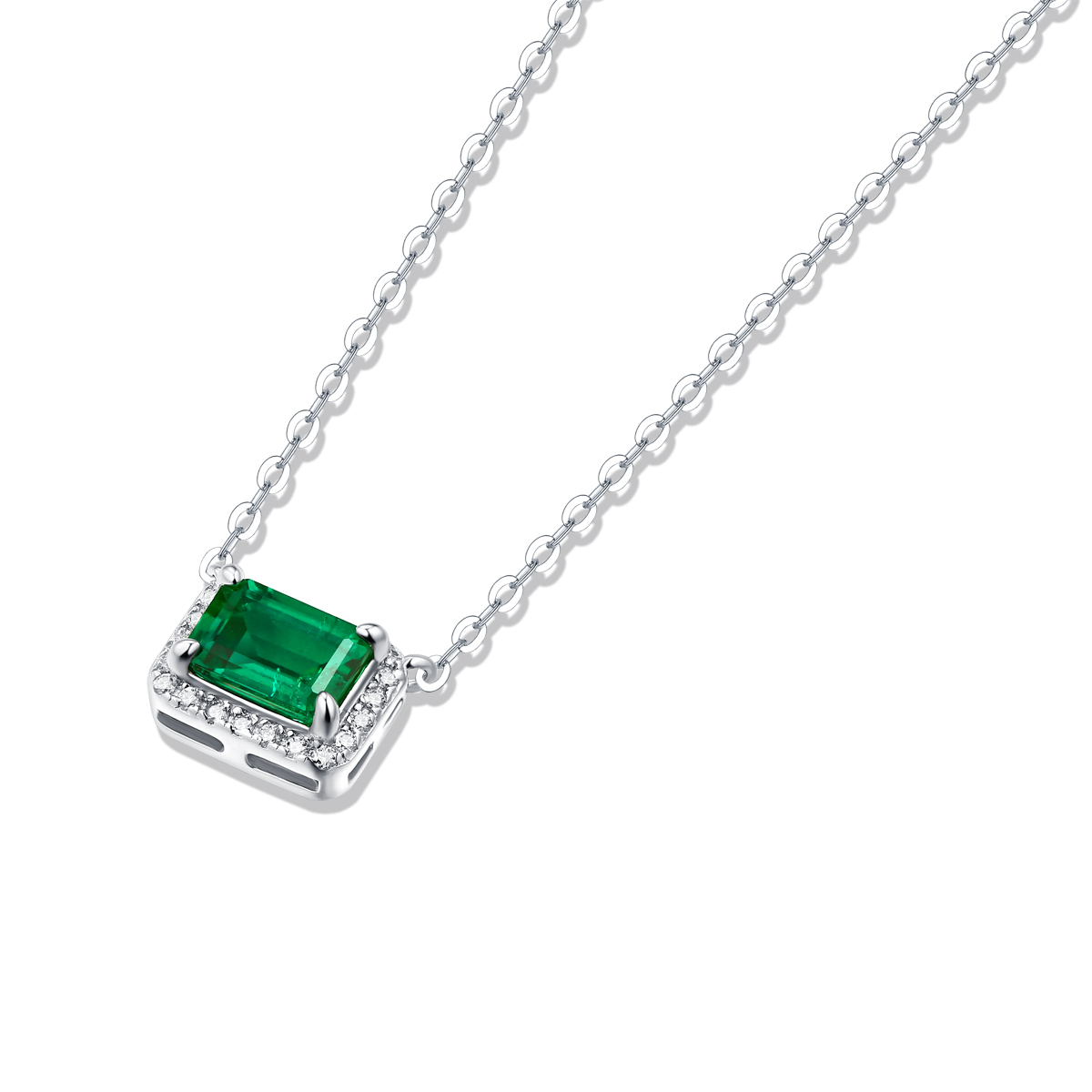 Turquoise and Silver Southwest Style Necklace