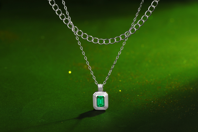 Emerald-Cut Aquamarine Silver Pendant