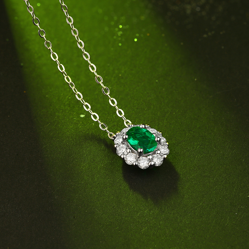 Emerald-Cut Aquamarine Silver Pendant
