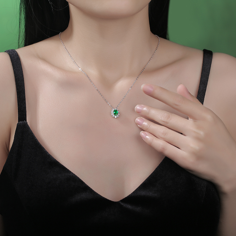 Emerald-Cut Aquamarine Silver Pendant