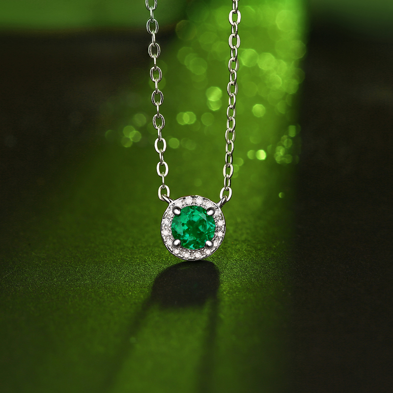 Turquoise and Silver Southwest Style Necklace
