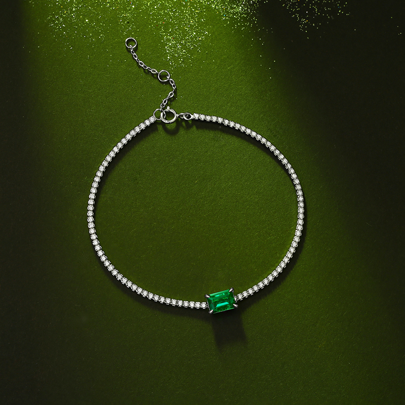 Turquoise and Silver Southwest Style Bracelet