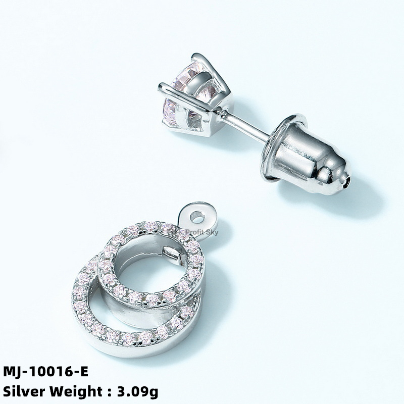 Timeless Elegance: Moissanite Diamond Stud Earrings