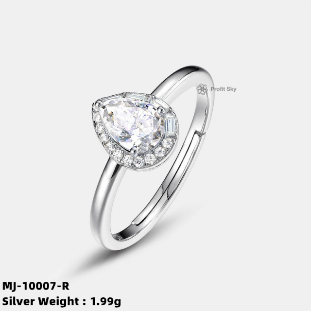Classic Round Cut Moissanite Silver Ring