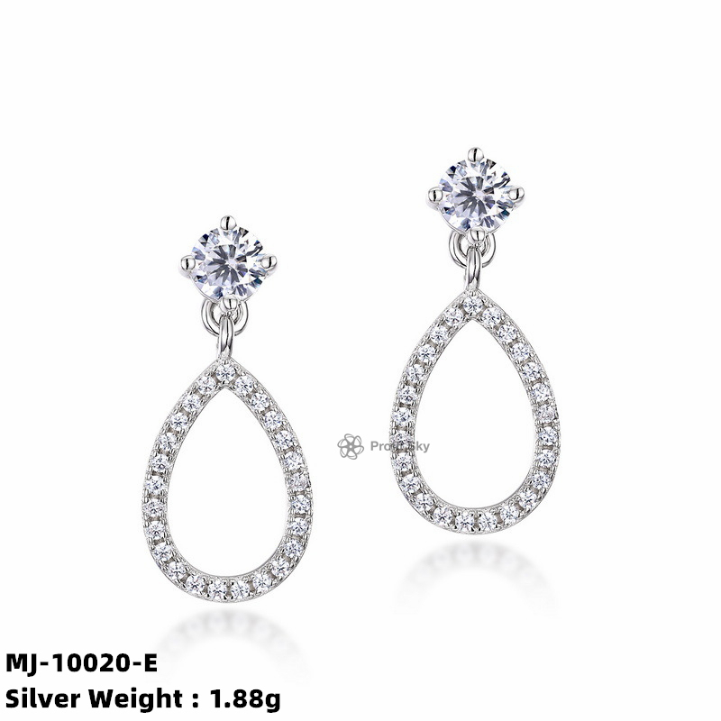 Classic Moissanite Studs for Every Occasion