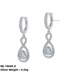 Vintage-Inspired Moissanite Studs Earrings