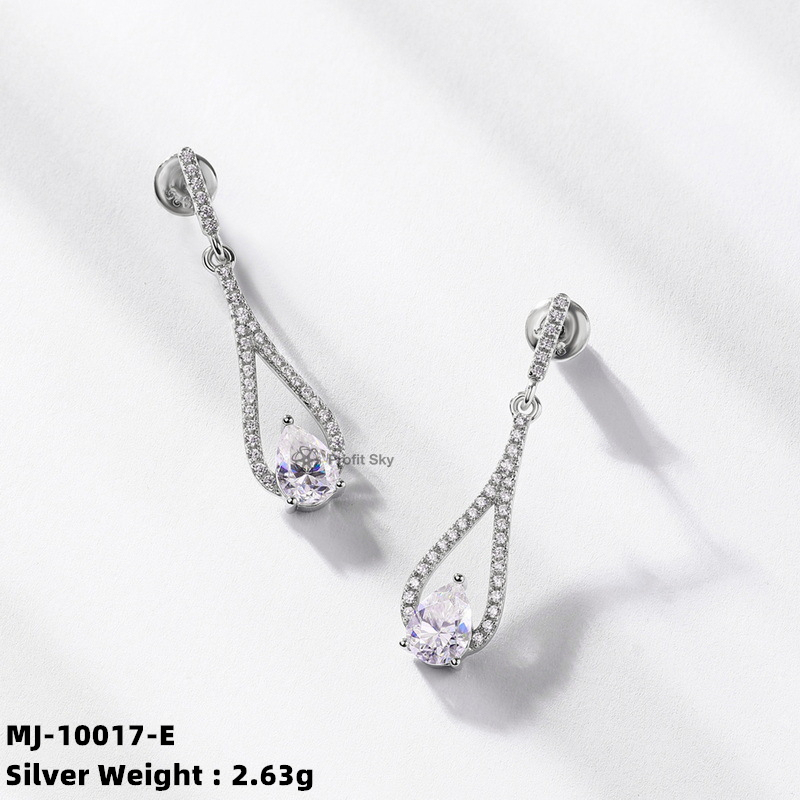Affordable Luxury: Brilliant Moissanite Earrings