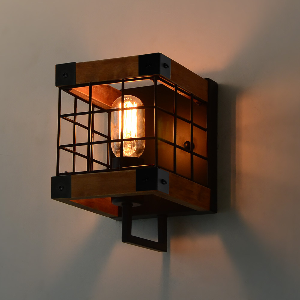 Anmytek Cube Wood Wall Lamp with Iron Mesh Cover Industrial Wall Sconce, Vintage Stylish Bathroom Lighting Log Cabin Home Retro Edison Sconce Lighting Fixtures 1-Light, Brown(W0043)