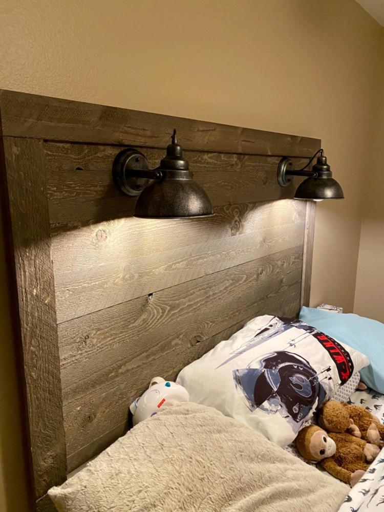 Anmytek Adjustable Swing Wall Lamp Arm Metal Wall Light Sconce with Metal Shade Antique Black Finished Bedroom Reading Lights Industrial Edison Sconce Lighting Fixtures 1-Light